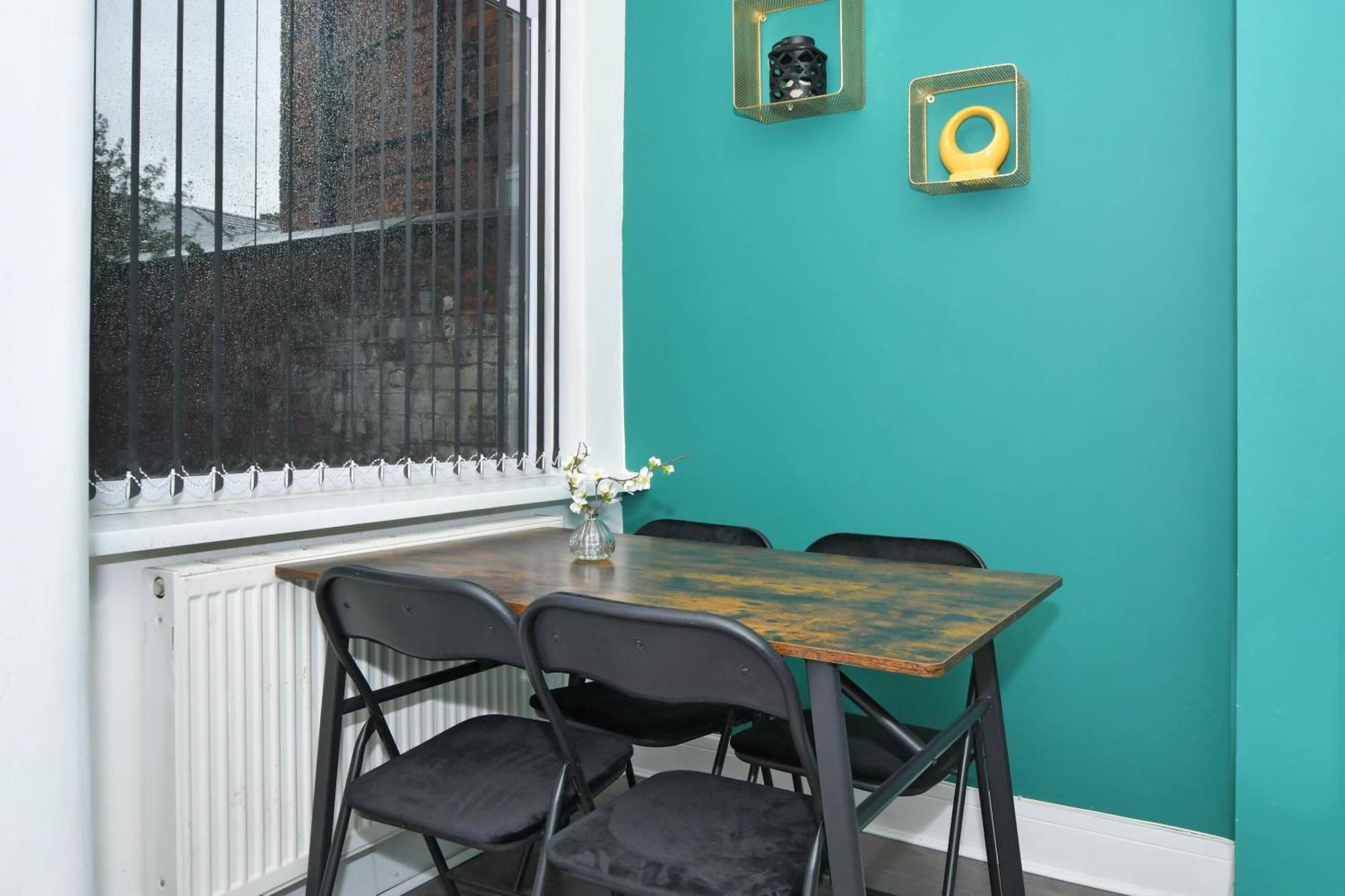 Townhouse @ 202 Walthall Street ครูว์ ภายนอก รูปภาพ